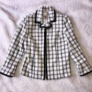 Drapers and Damons Jacket Black and White